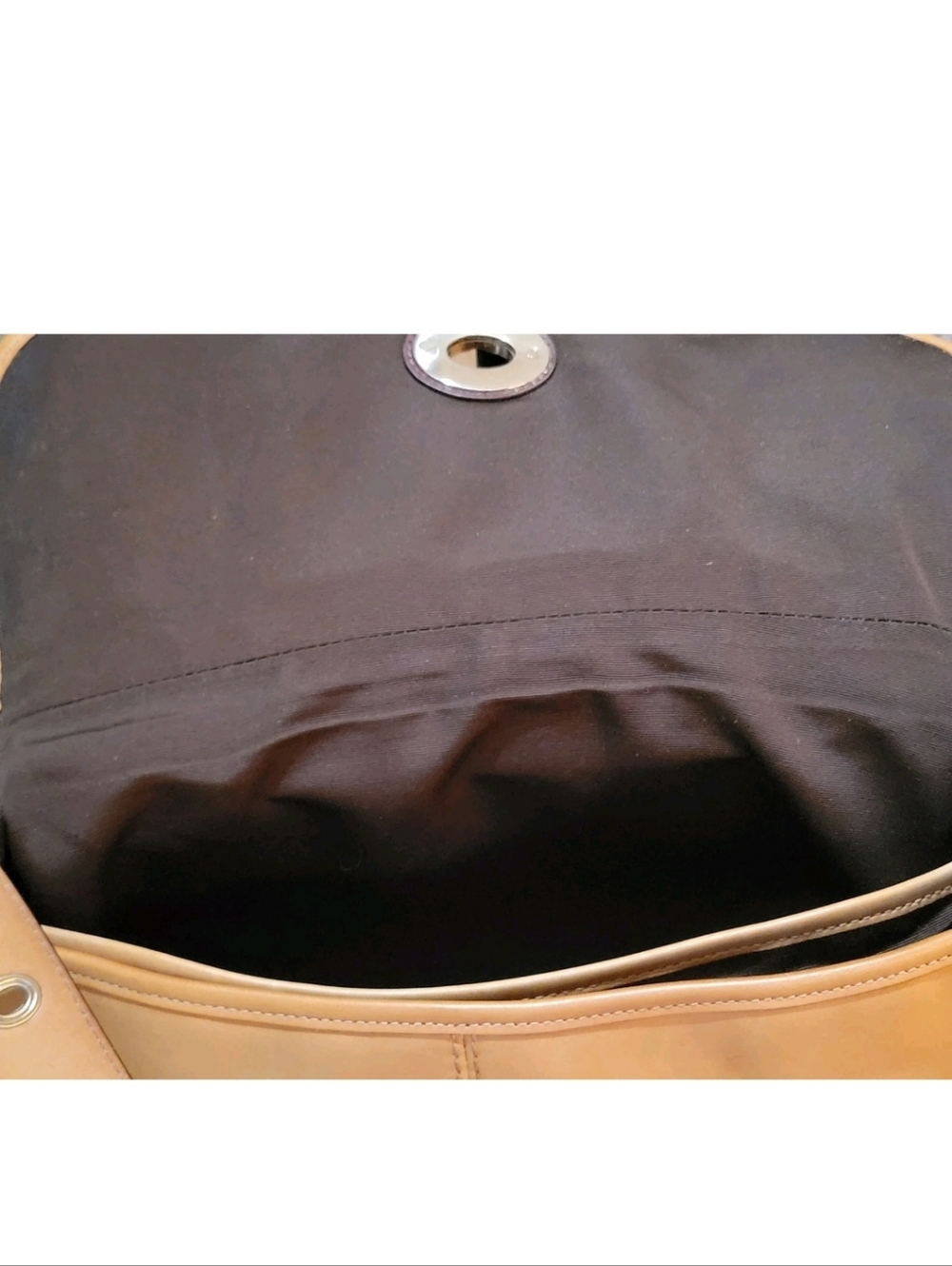 Vintage Coach Legacy Nubuck/Tan Crossbody/Shoulder Bag - Medium Turn-lock F15170 - Picture 5 of 16